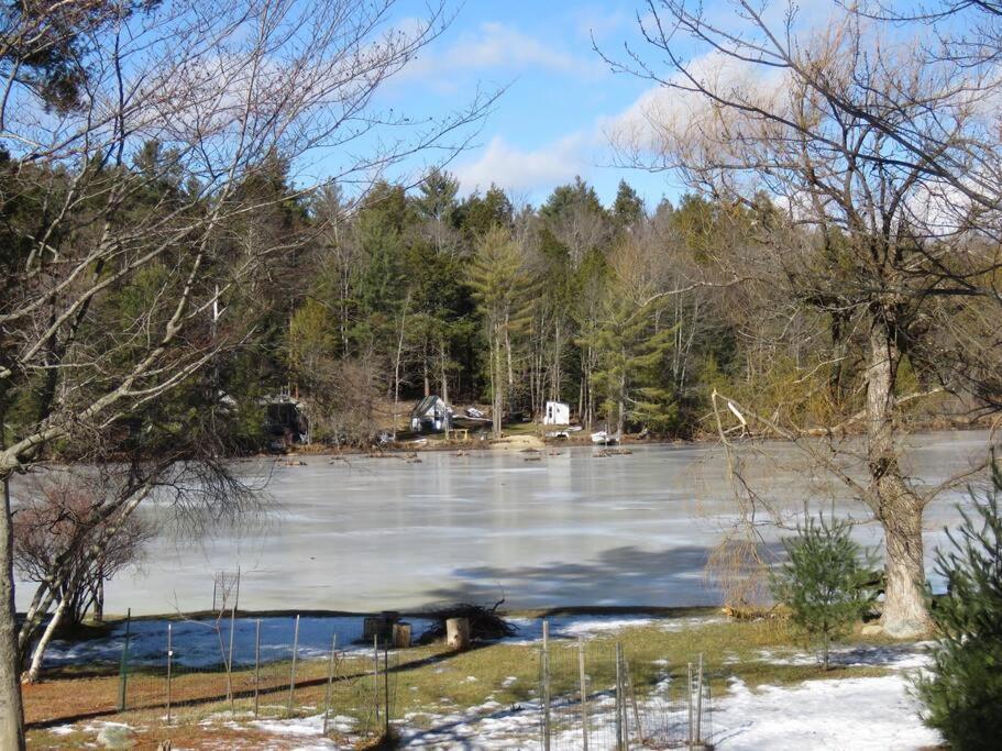 Catskills Cottage With Lake View Book Now Rock Hill Esterno foto